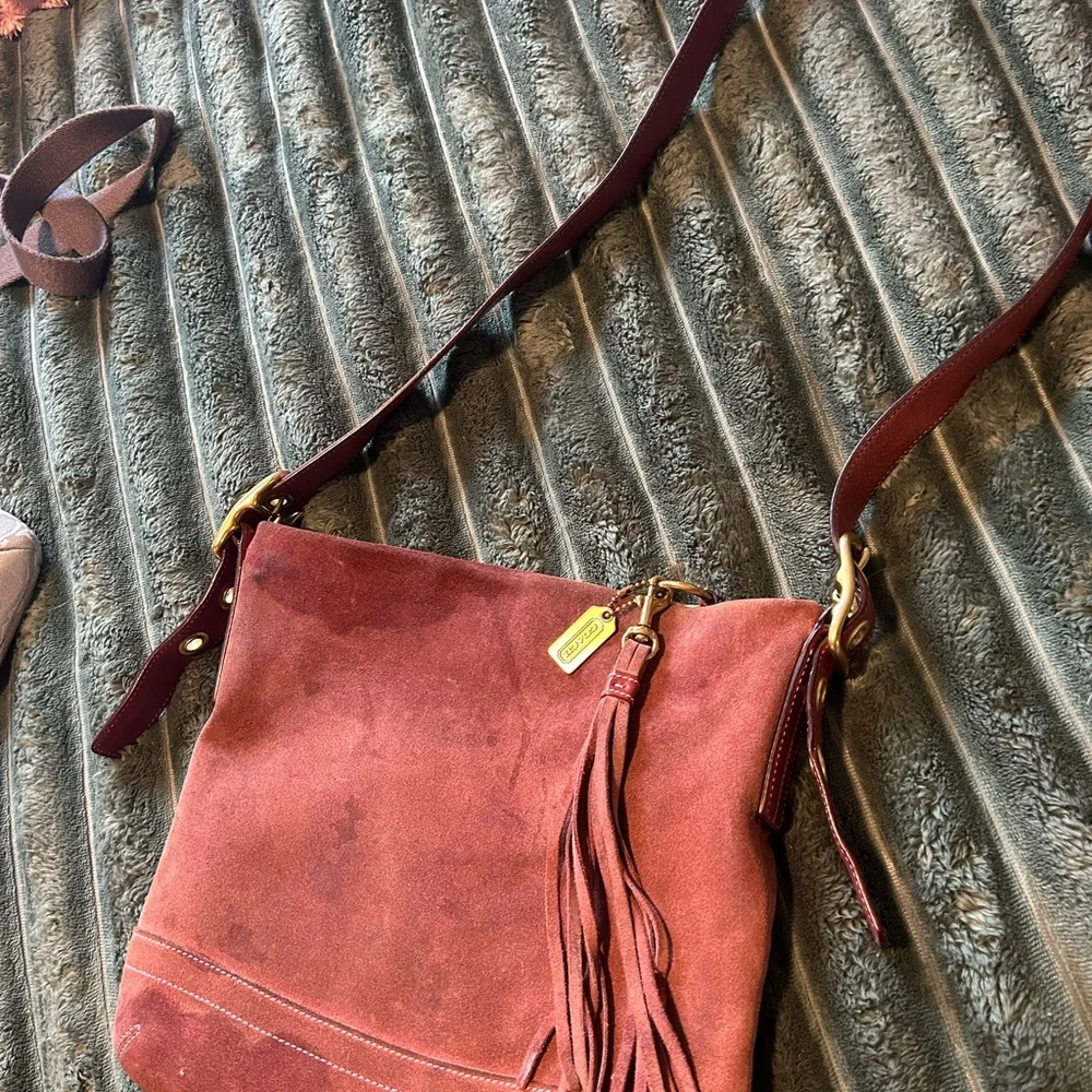 Vintage Coach Suede Crossbody Bag - Picture 3 of 3